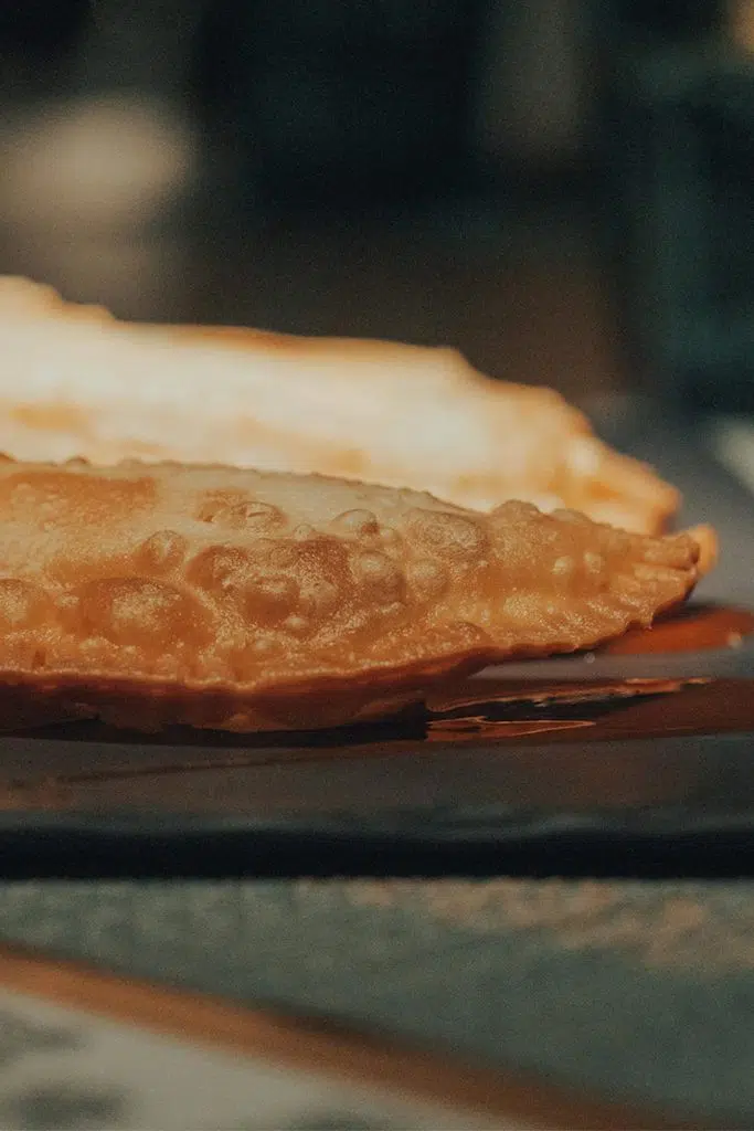 La gastronomía leonesa en el Mercado de Varillas 1 Restaurante Mercado: empanadilla